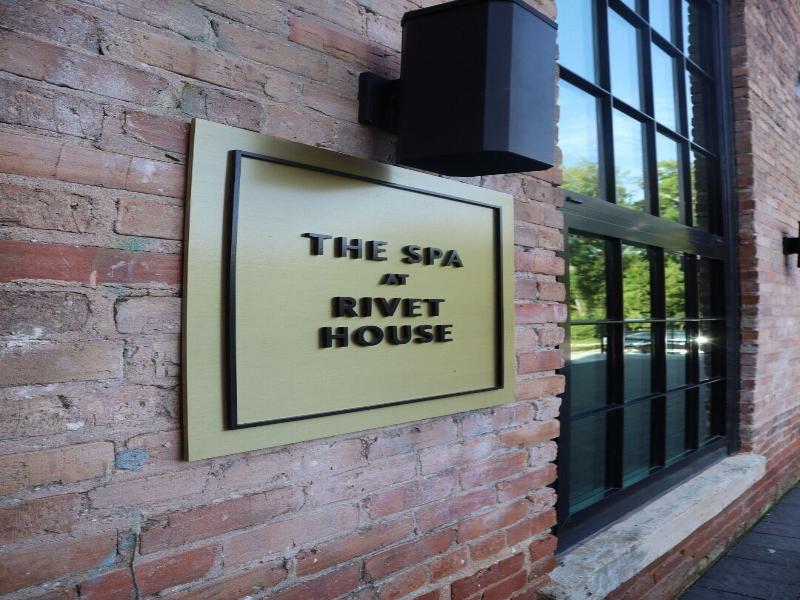 Rivet House image
