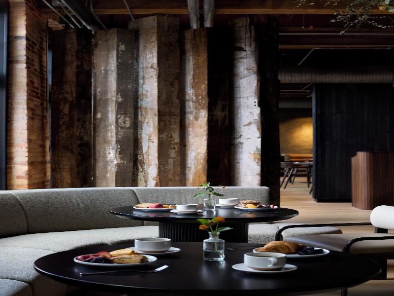 Rivet House image