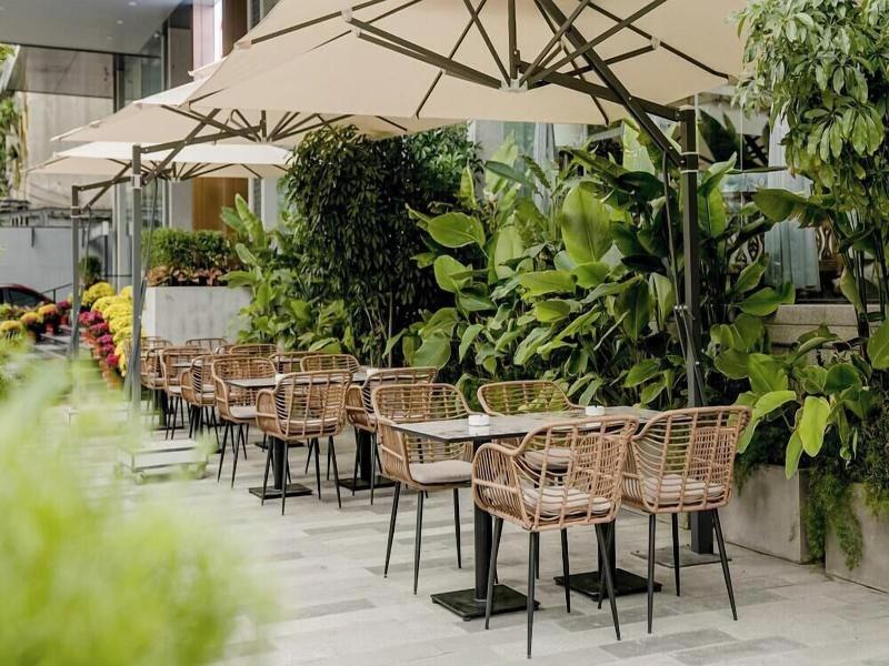 Centre Point Danang Hotel & Residence image