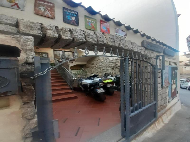 B B Il Portico Orgosolo image