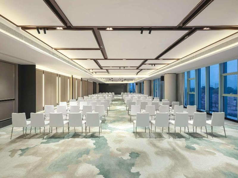 Grand Mercure Taizhou Tiantai image