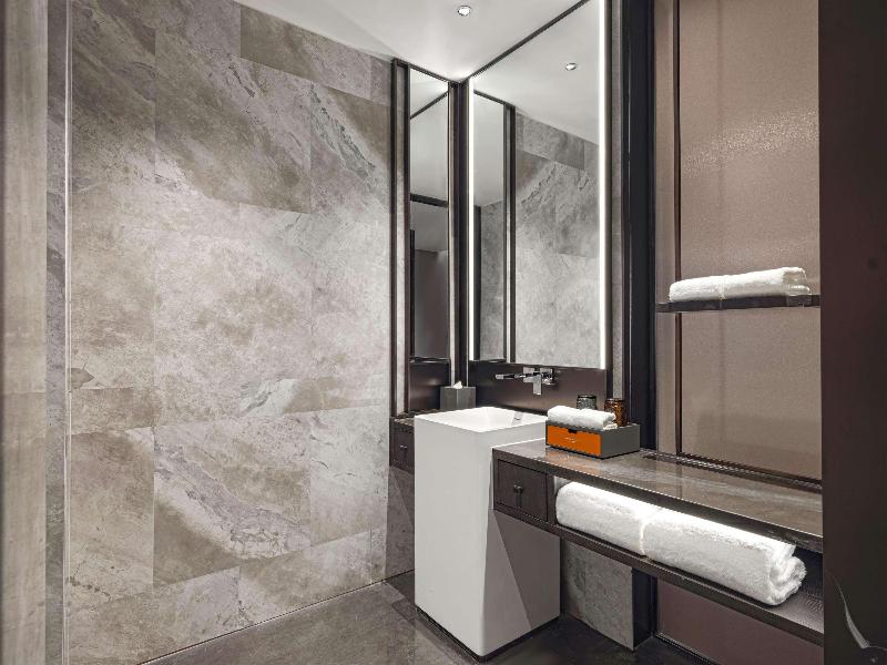 Grand Mercure Taizhou Tiantai image