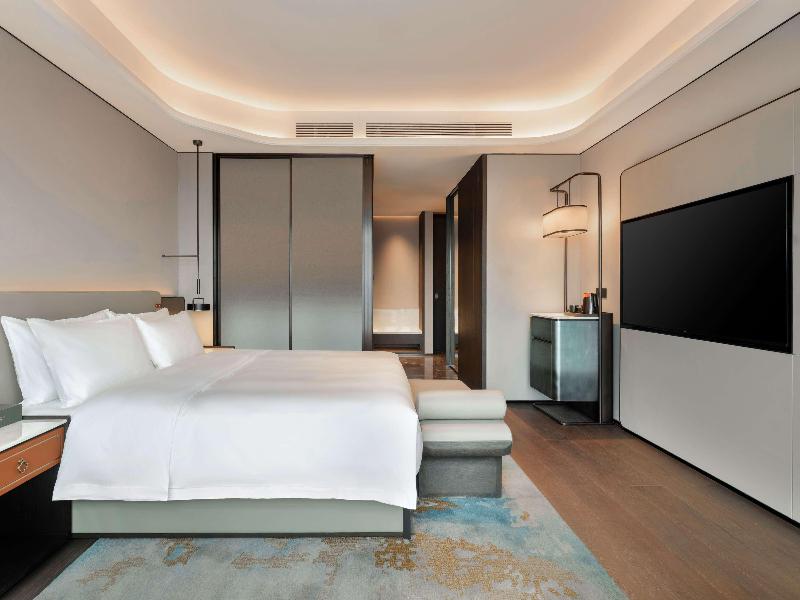 Grand Mercure Taizhou Tiantai image