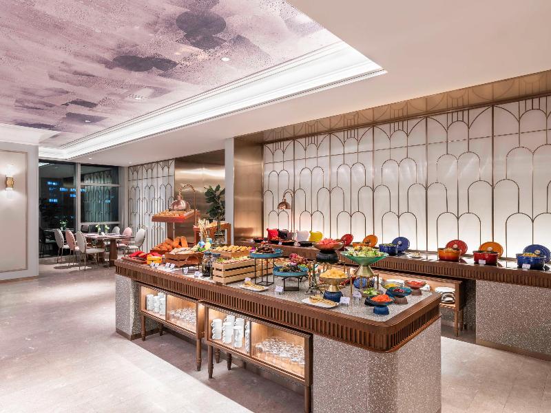 Mercure Shanghai Waigaoqiao image