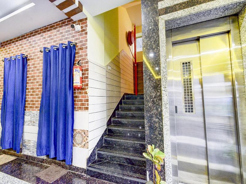 Fabhotel Galaxy Shamshabed