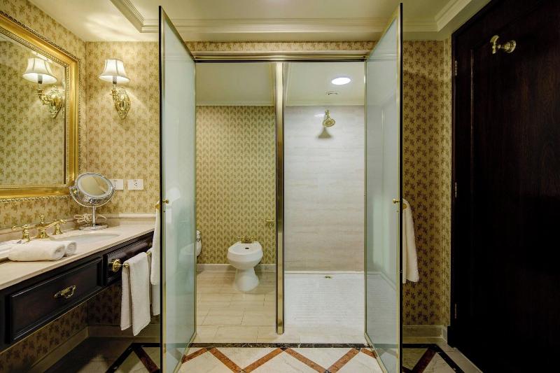 Stay in style at Sheraton Santiago Hotel And Convention Center