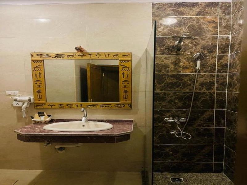 Jewel Howard Carter Hotel image