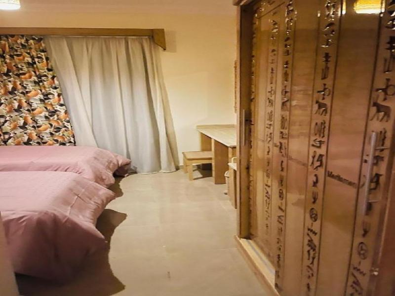 Jewel Howard Carter Hotel image