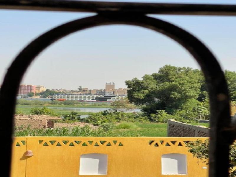 Jewel Howard Carter Hotel image
