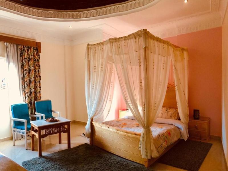 Jewel Howard Carter Hotel image