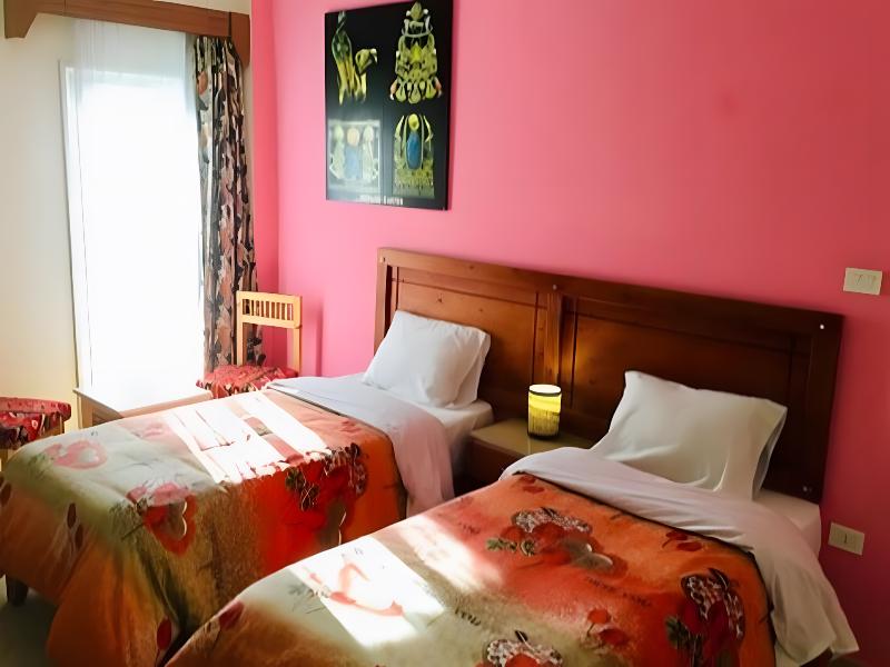 Jewel Howard Carter Hotel image