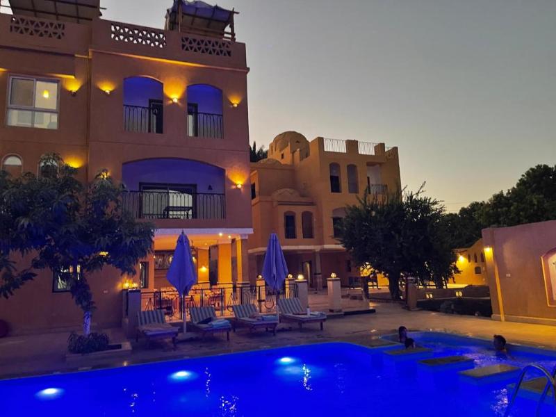 Jewel Howard Carter Hotel image