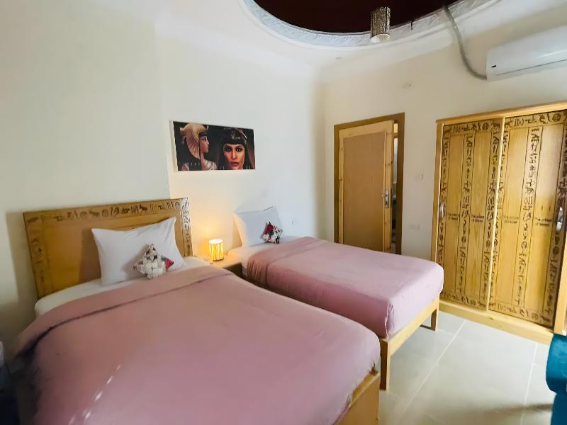Jewel Howard Carter Hotel image