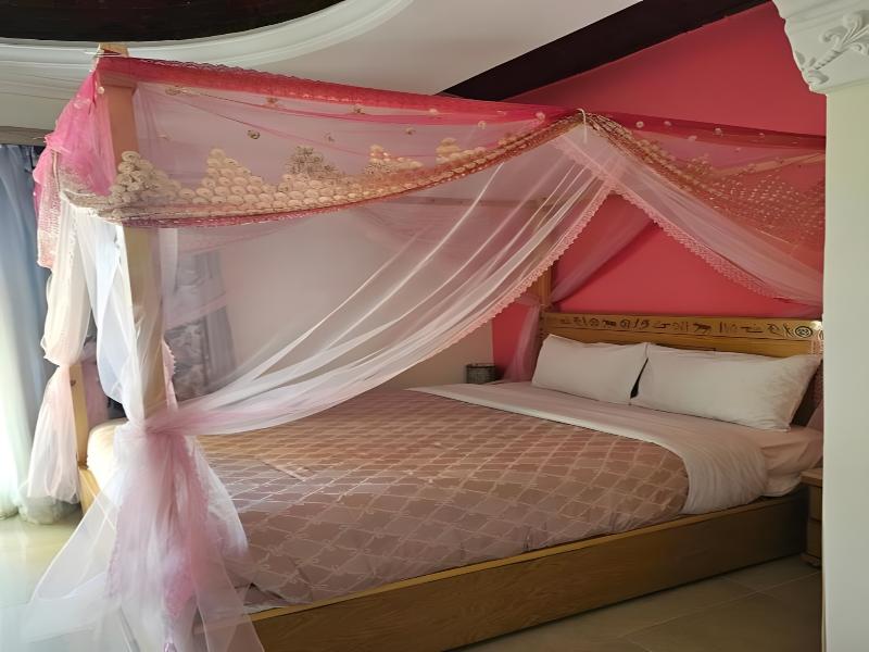 Jewel Howard Carter Hotel image
