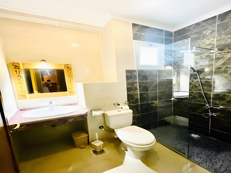 Jewel Howard Carter Hotel image