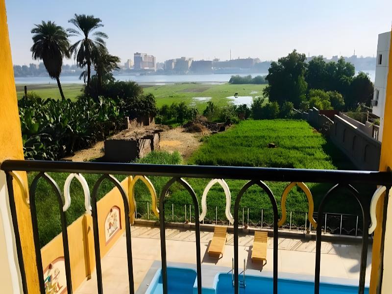 Jewel Howard Carter Hotel image