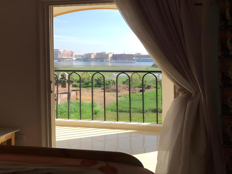 Jewel Howard Carter Hotel image