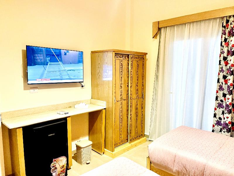 Jewel Howard Carter Hotel image