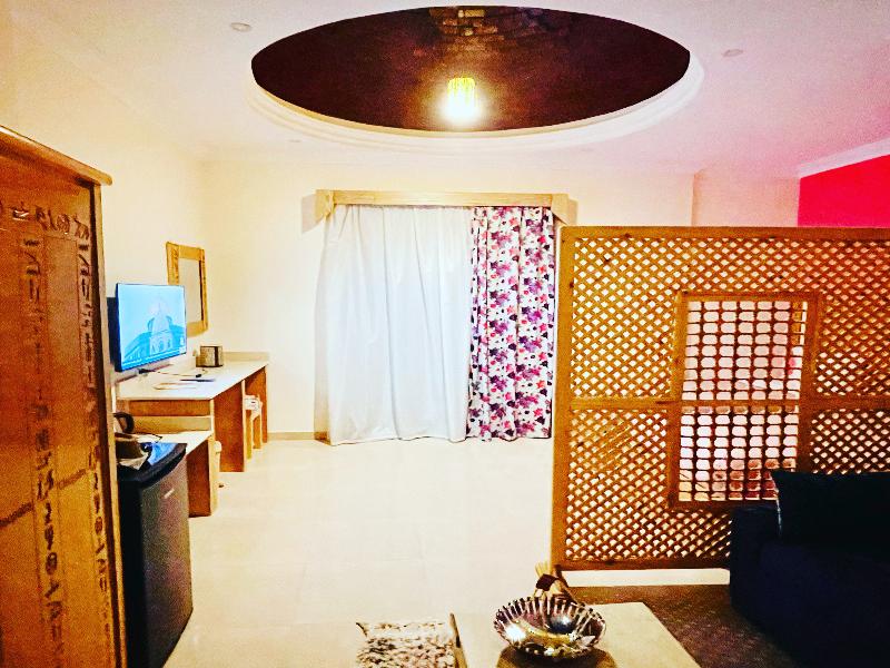 Jewel Howard Carter Hotel image