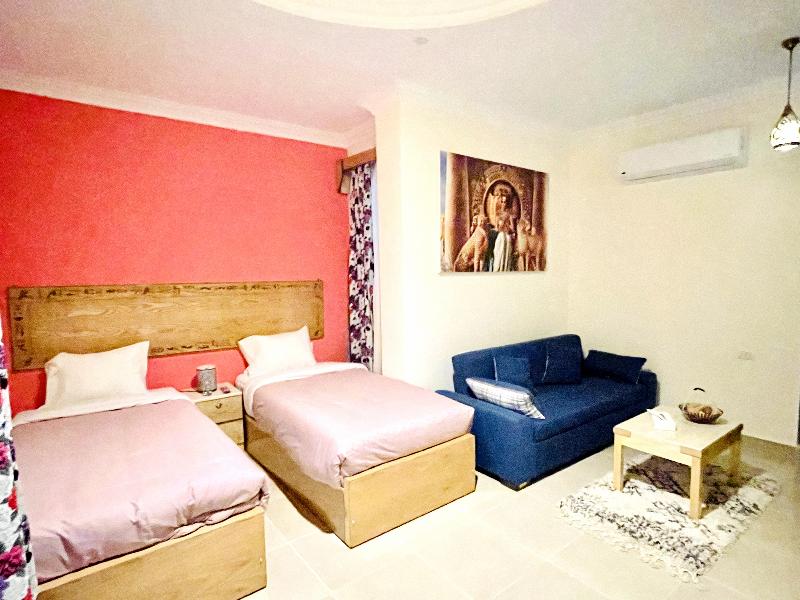Jewel Howard Carter Hotel image