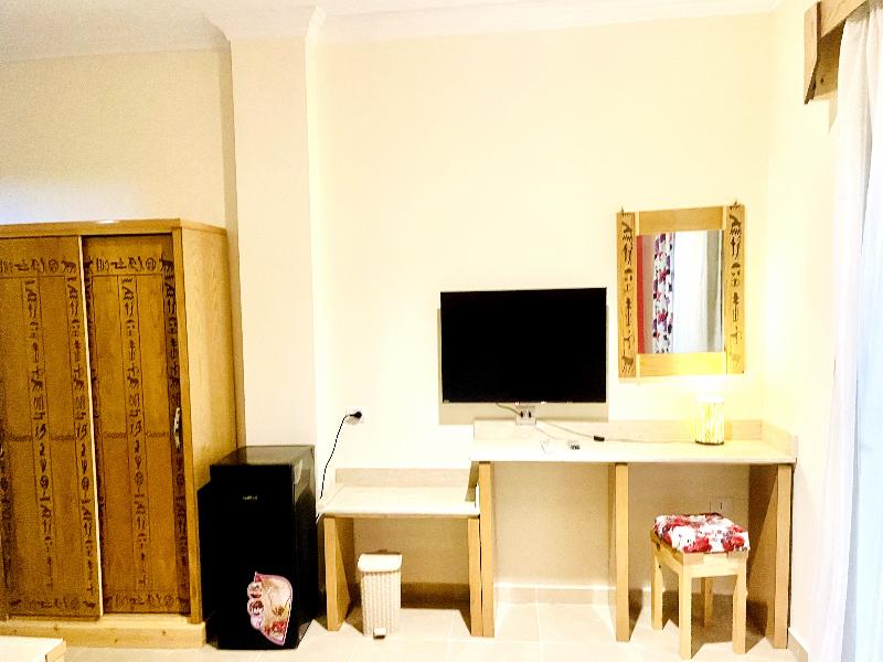 Jewel Howard Carter Hotel image