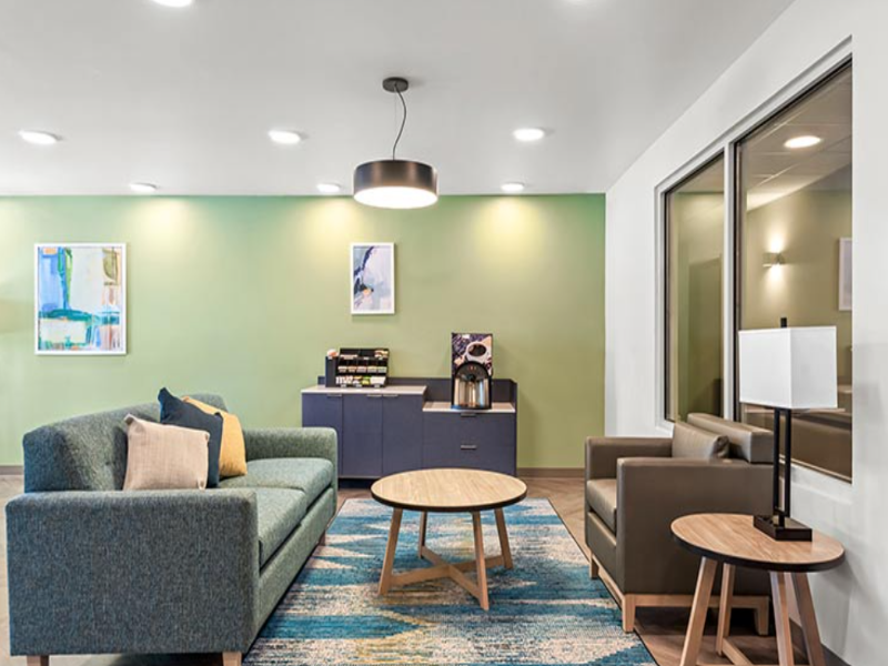 Woodspring Suites Lancaster North image