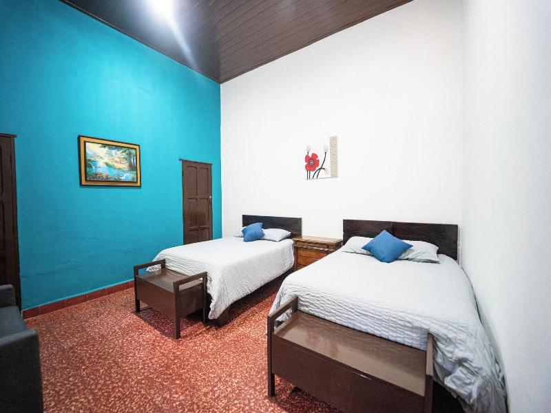 503 Casa Hostal 3
