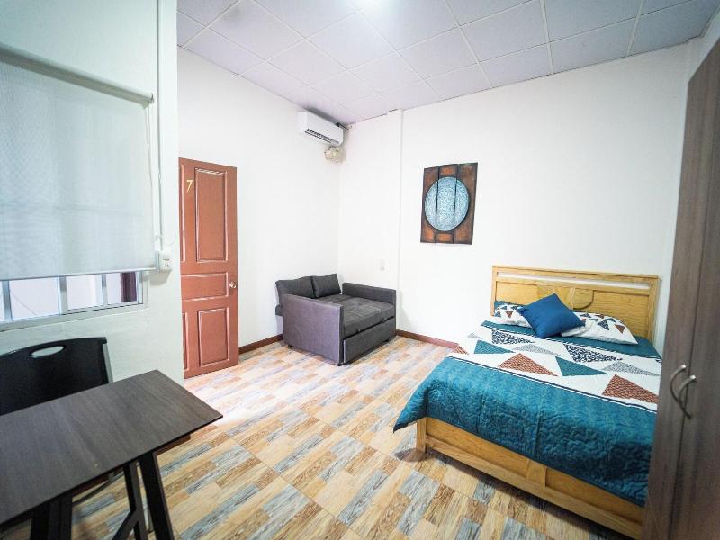 503 Casa Hostal — photo 11