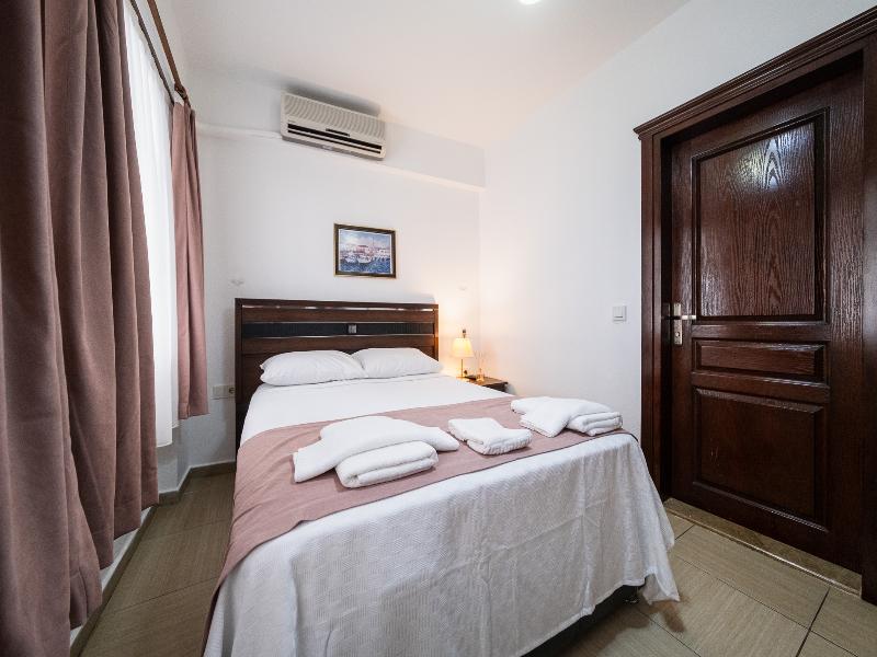 Bozcaada Albatros Otel image