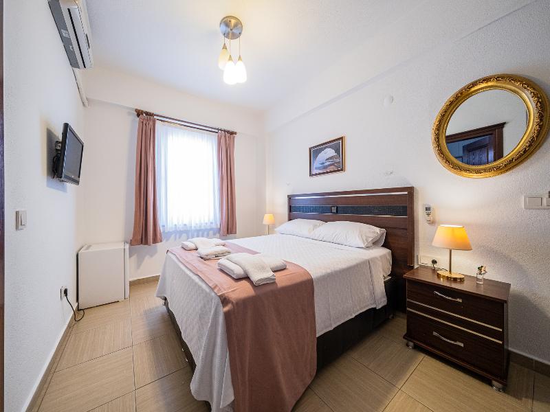 Bozcaada Albatros Otel image