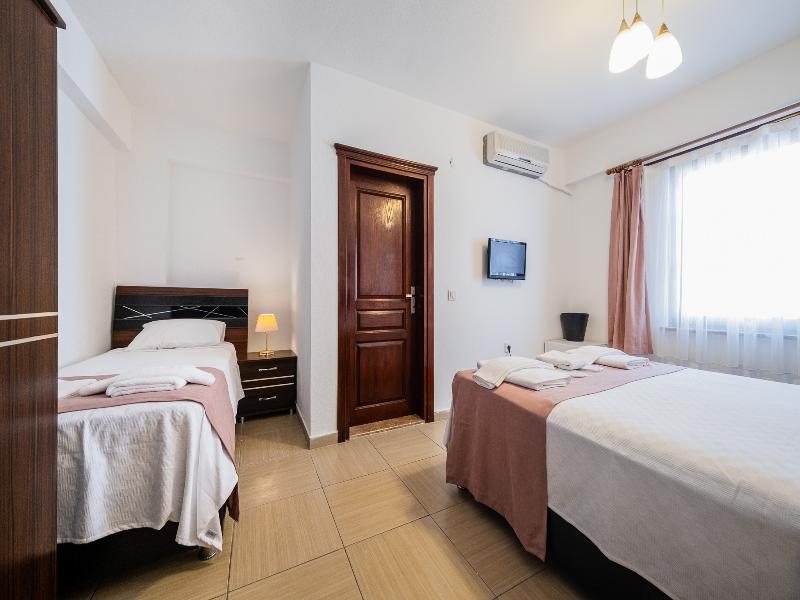 Bozcaada Albatros Otel image