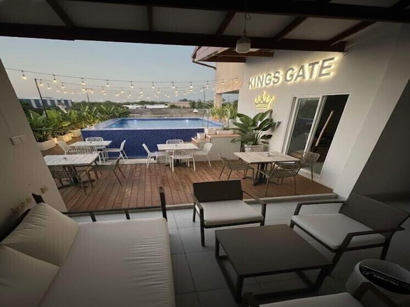 Kings Gate Airport Transit Hotel