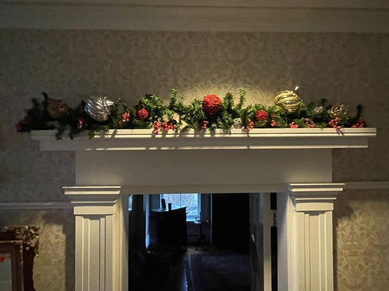Cromwell Manor Inn image