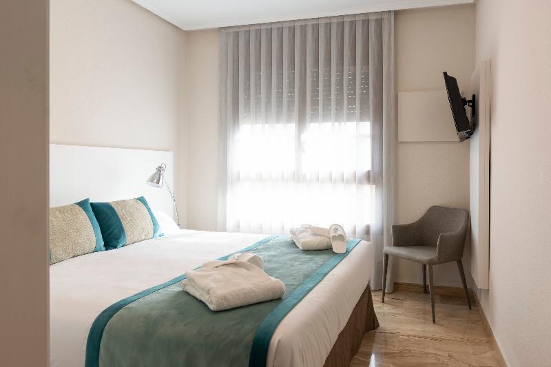 Fotos Hotel Suites Apartamentos Los Girasoles