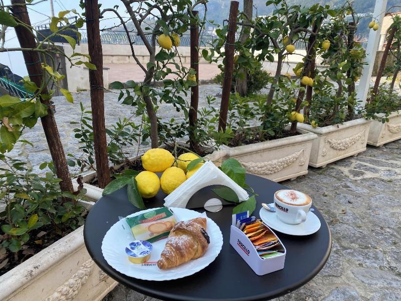 Dint A Torre Bed Breakfast image