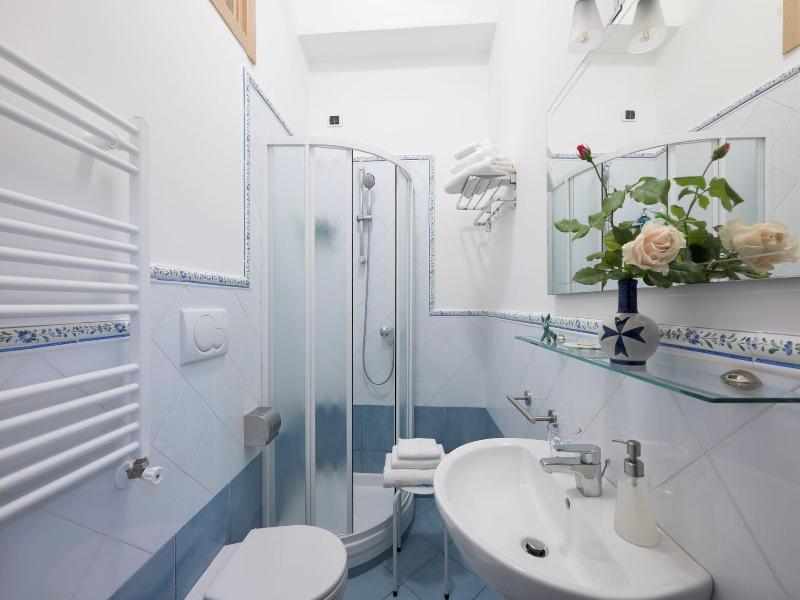 Dint A Torre Bed Breakfast image