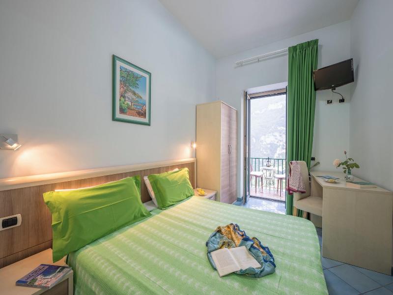 Dint A Torre Bed Breakfast image