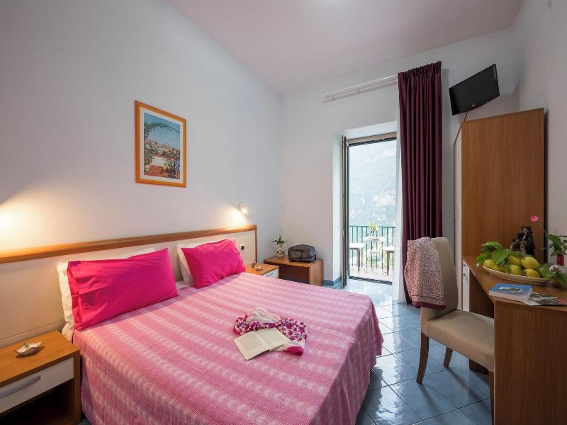 Dint A Torre Bed Breakfast image