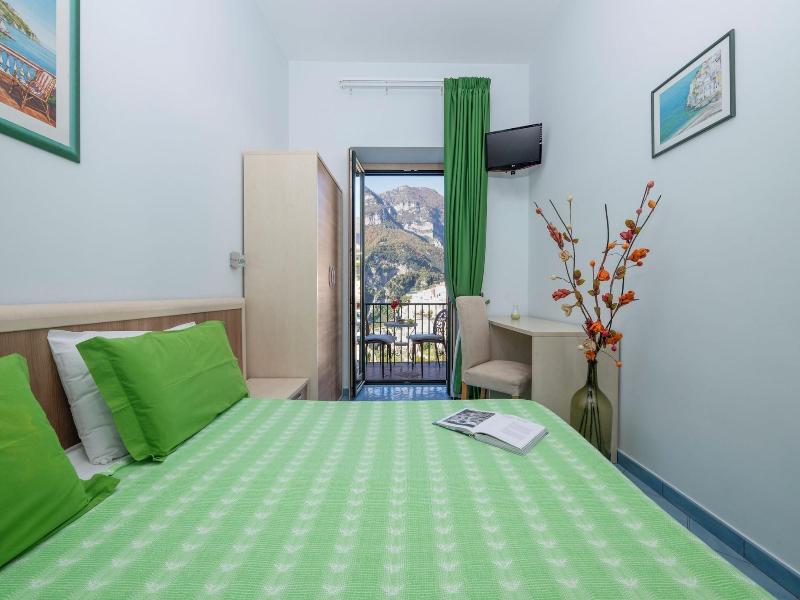 Dint A Torre Bed Breakfast image