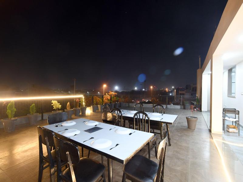Aceotel Select Tulsi Vijay Nagar