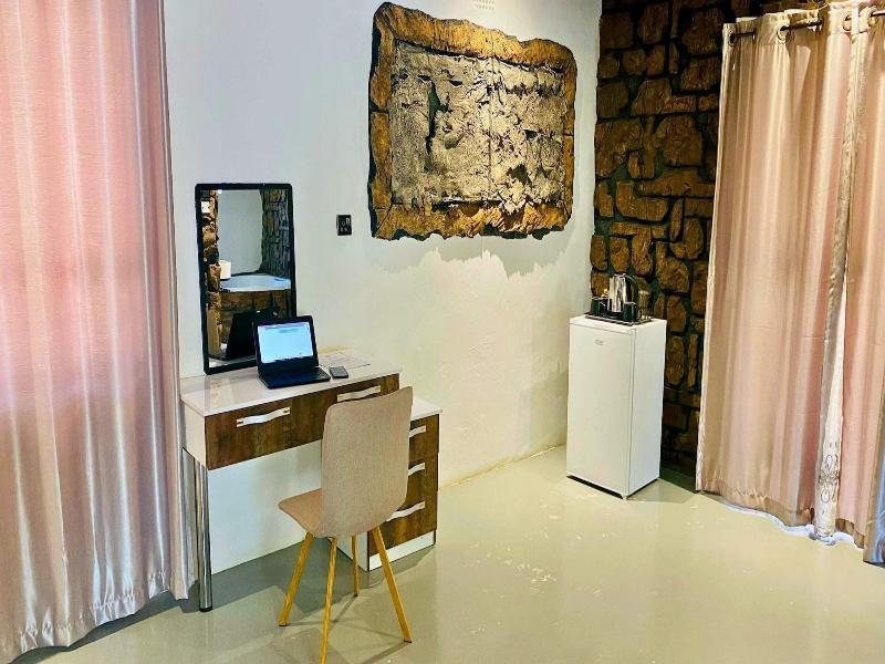 Rustiek Hotel image