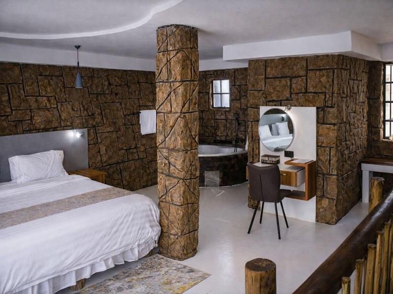 Rustiek Hotel image