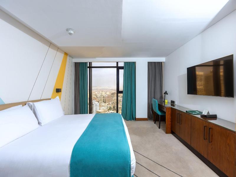 Holiday Inn Hotel Suites Cairo Maadi By Ihg image