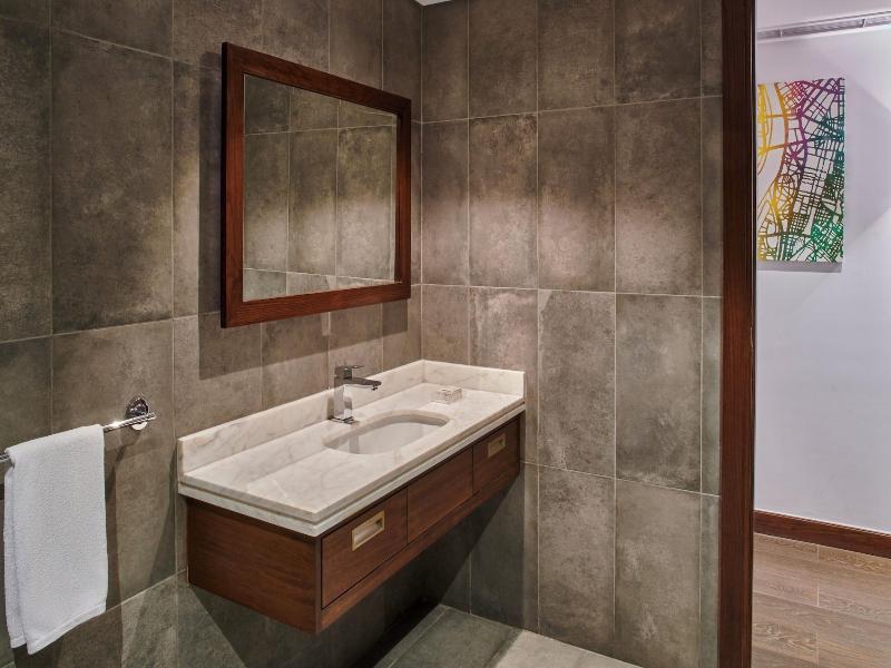 Holiday Inn Hotel Suites Cairo Maadi By Ihg image