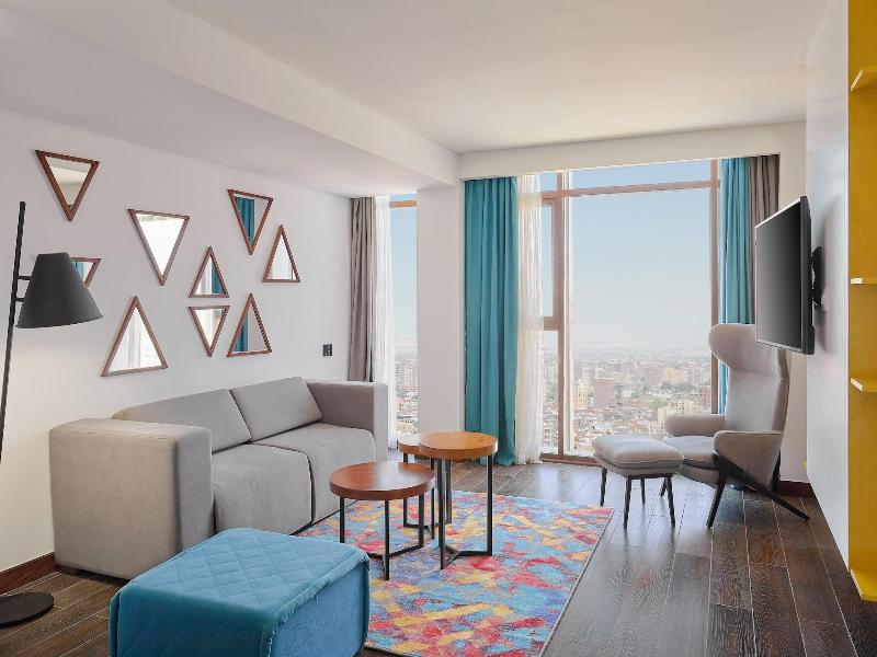 Holiday Inn Hotel Suites Cairo Maadi By Ihg image