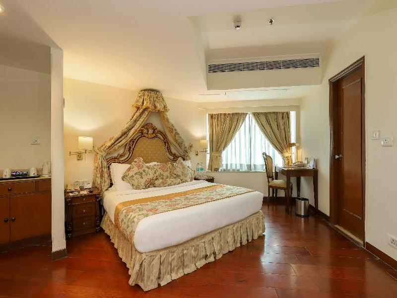 Royal Plaza New Delhi image
