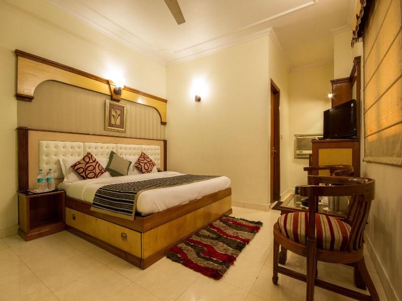 C Park Inn image