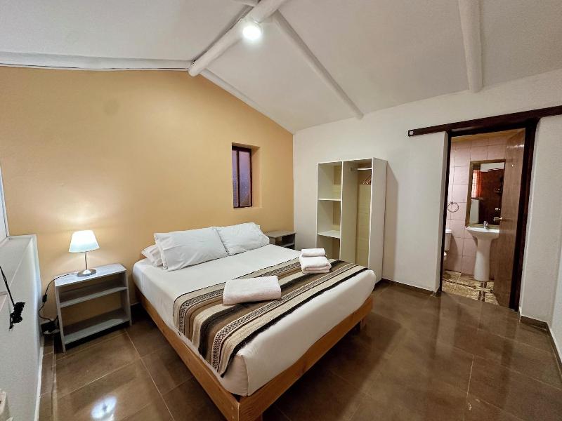Hostal Qachisolcor image