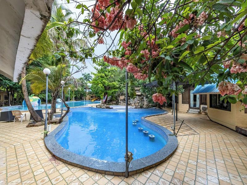 Aayush Resort Karjat image
