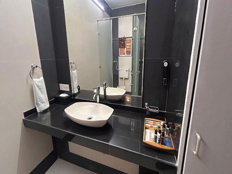 Aayush Resort Karjat image